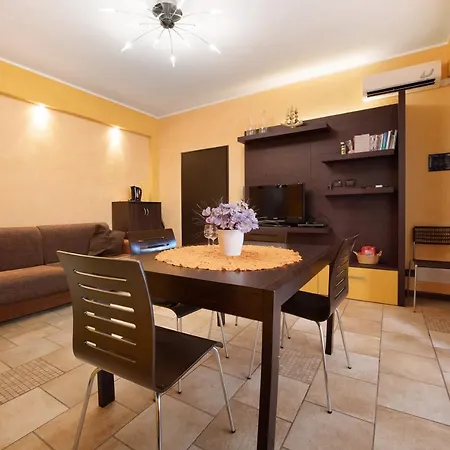 Apartment Amedeo *