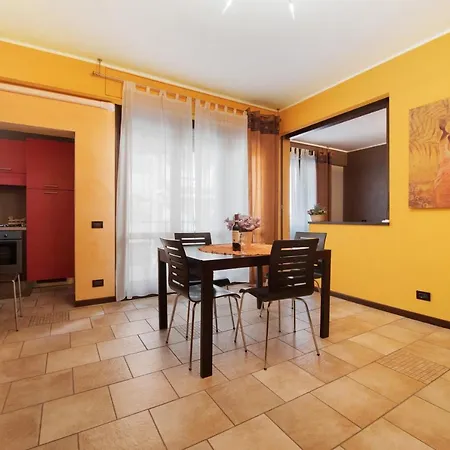 Amedeo Apartment *